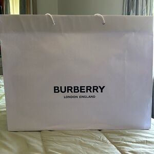 Burberry Shopping Bag